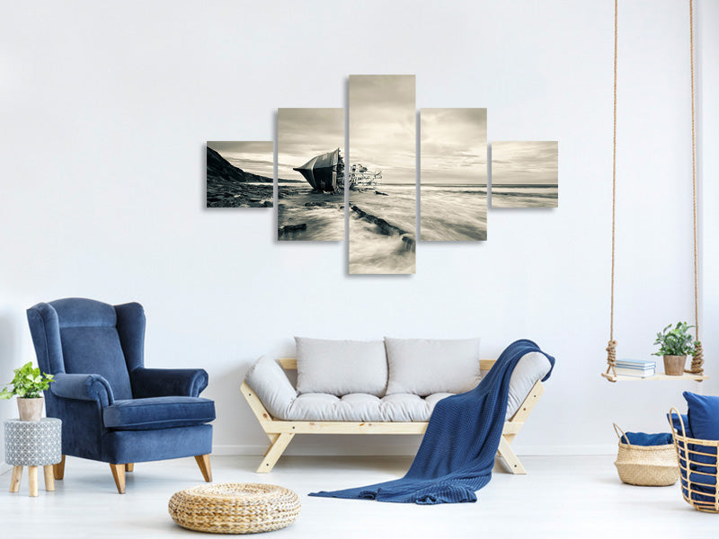 5-piece-canvas-print-defeated-by-the-sea