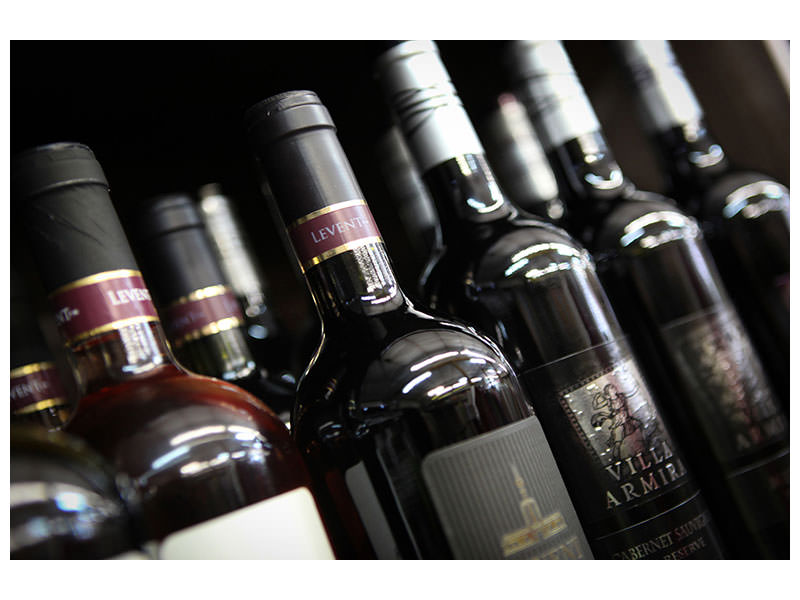 modern-3-piece-canvas-print-bottled-wines