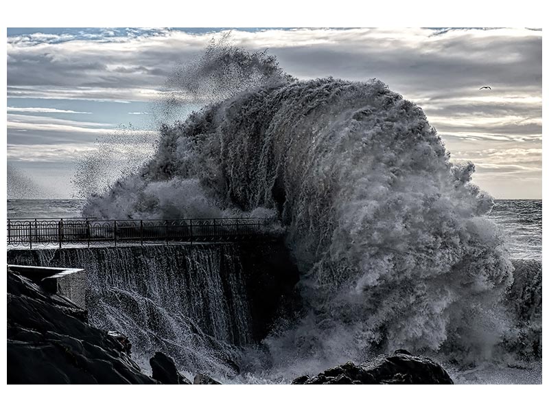 canvas-print-danger-pier-x