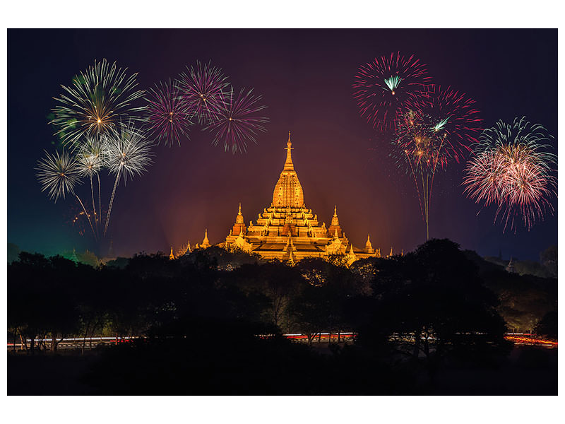 panoramic-canvas-print-fireworks-at-the-temple