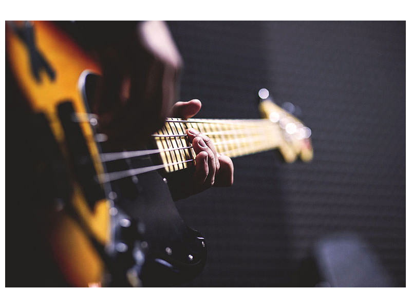 panoramic-3-piece-canvas-print-guitar-player