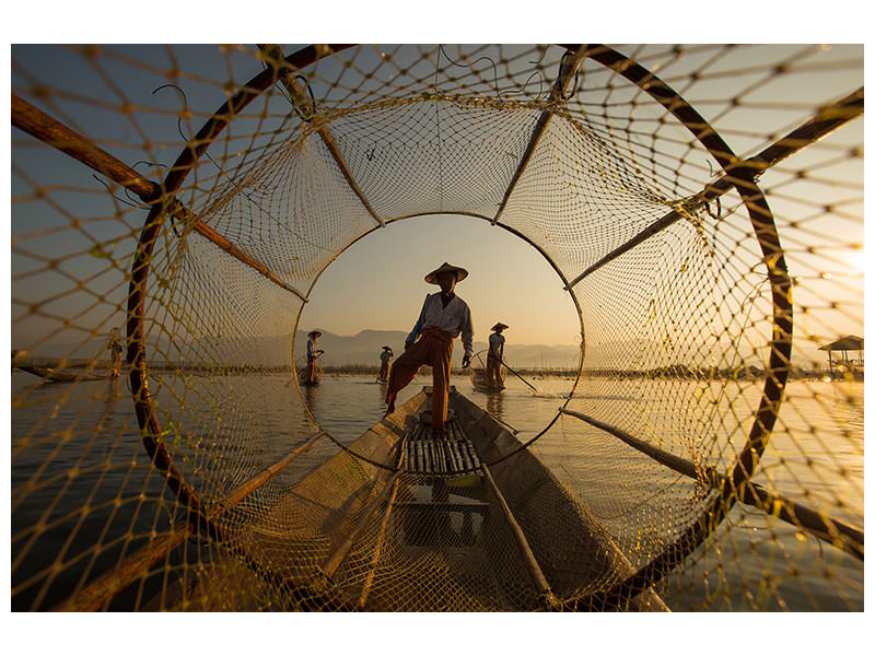 4-piece-canvas-print-inle-fisherman