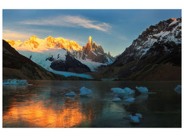 3-piece-canvas-print-morning-light-at-cerro-torre