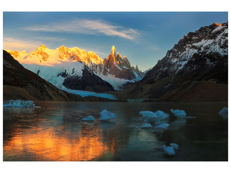 4-piece-canvas-print-morning-light-at-cerro-torre
