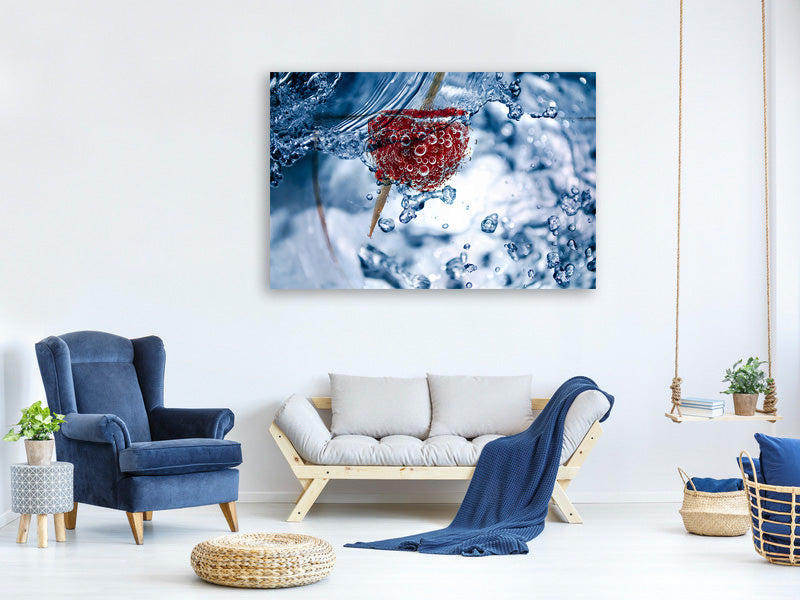 modern-4-piece-canvas-print-raspberry-in-the-water