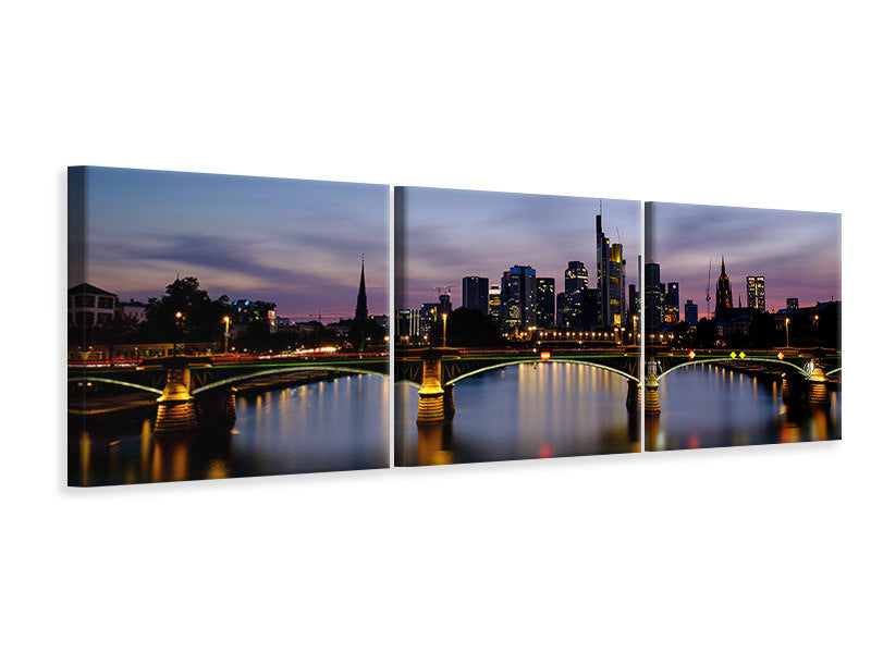 panoramic-canvas-print-skyline-in-a-romantic-mood