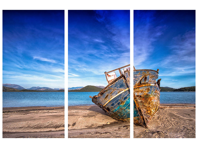 canvas-print-stranded-boat